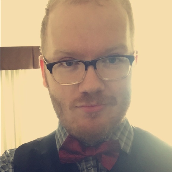 Meet your Posher, Mitchell - Picture 2 of 8